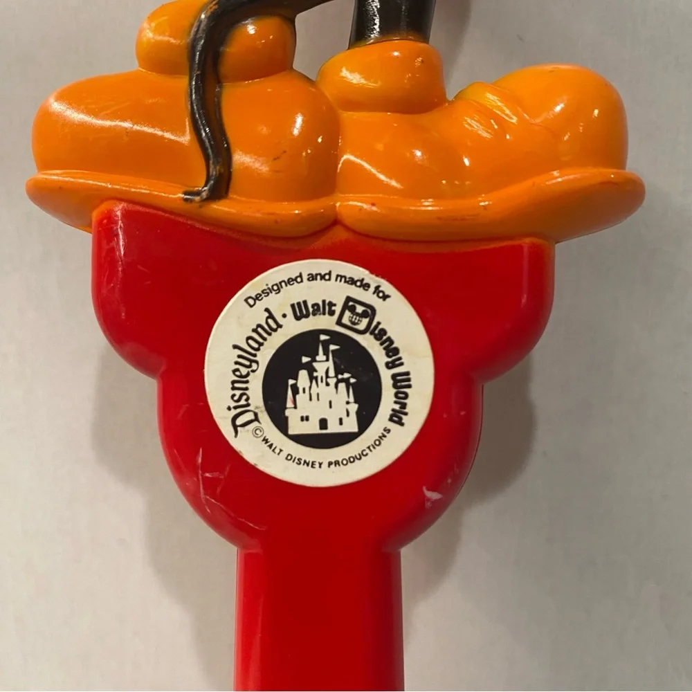 Disney Mickey Mouse Walt Disney World Back Scratcher Park Souvenir